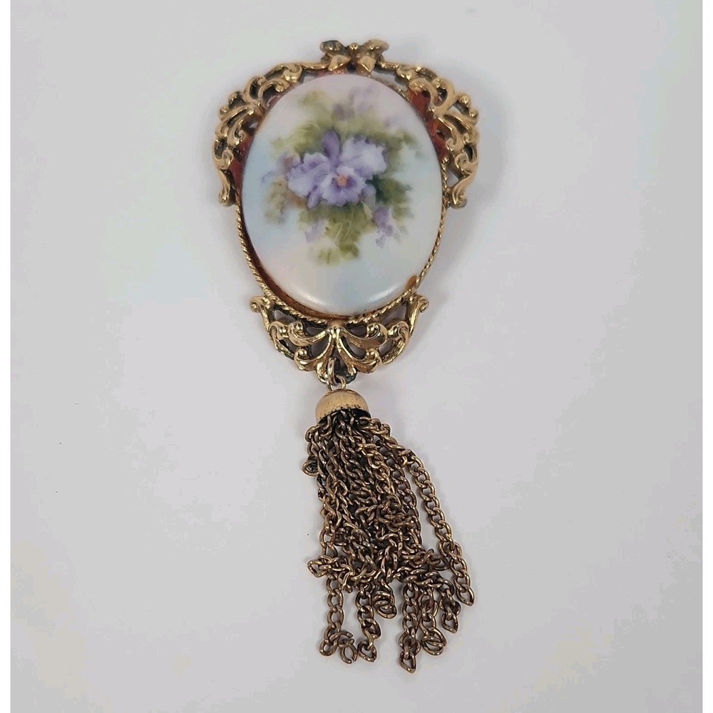 Vtg 1989 Signed K. Lewis Hand Painted Porcelain Violet Brooch Pendant Tassel Pin
